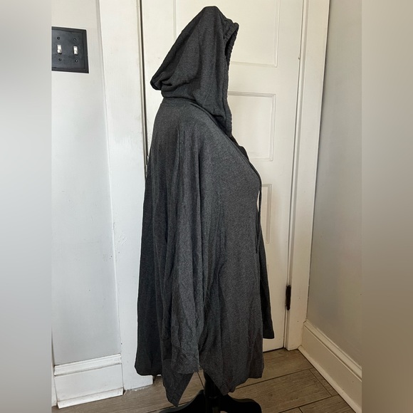 Loft Gray Pullover Hoodie w/ 3/4 Sleeves - Size XL - Picture 4 of 7